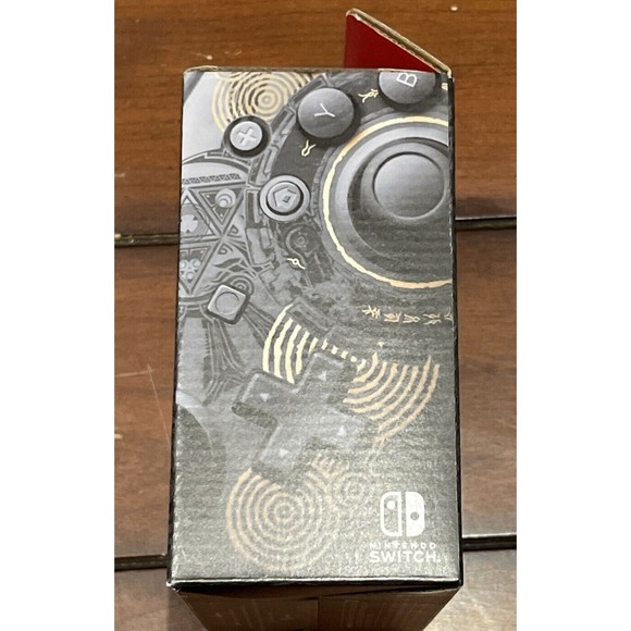 Nintendo Switch Pro Controller The Legend of Zelda: Tears of the Kingdom Edition - Picture 3 of 6